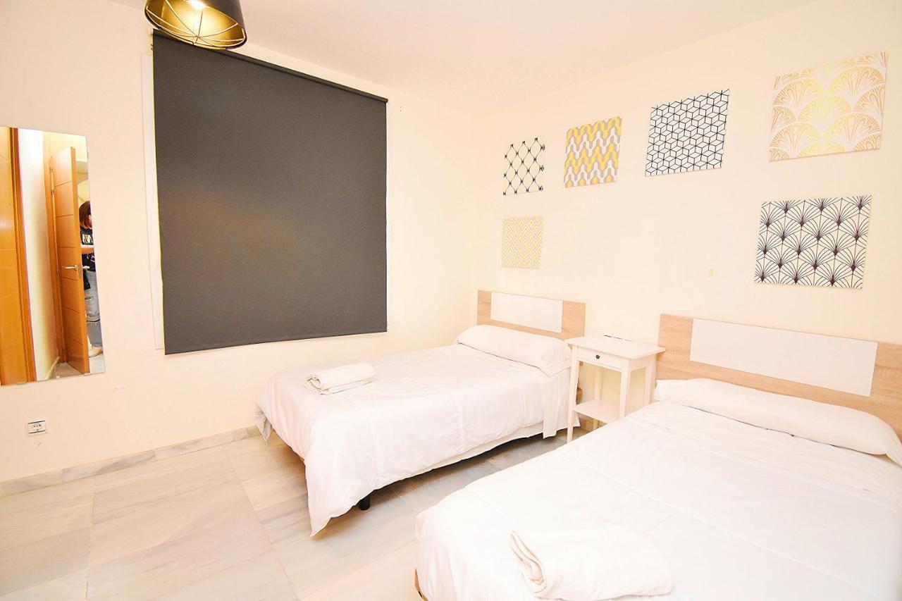 Expoholidays - Apartamentos Puerto Almerimar Ngoại thất bức ảnh