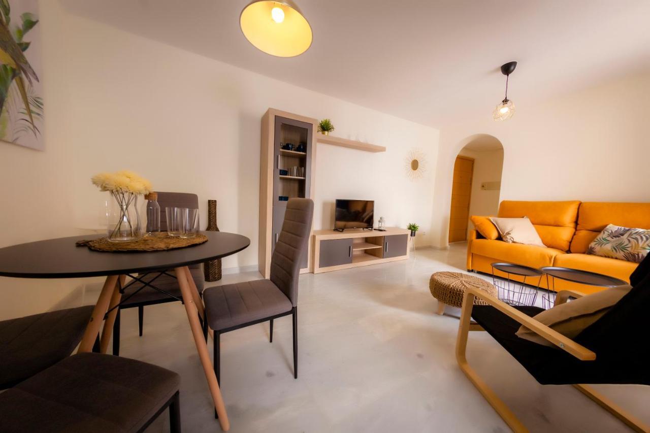 Expoholidays - Apartamentos Puerto Almerimar Ngoại thất bức ảnh